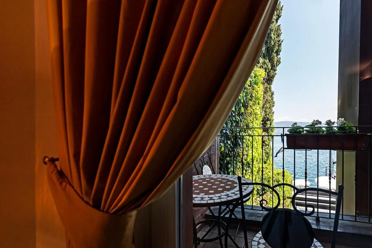 Hotel Baia D'Oro - Adults Only Gargnano 4*,