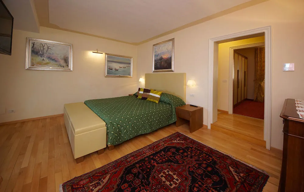 Hotel Baia D'Oro - Adults Only Gargnano Italien